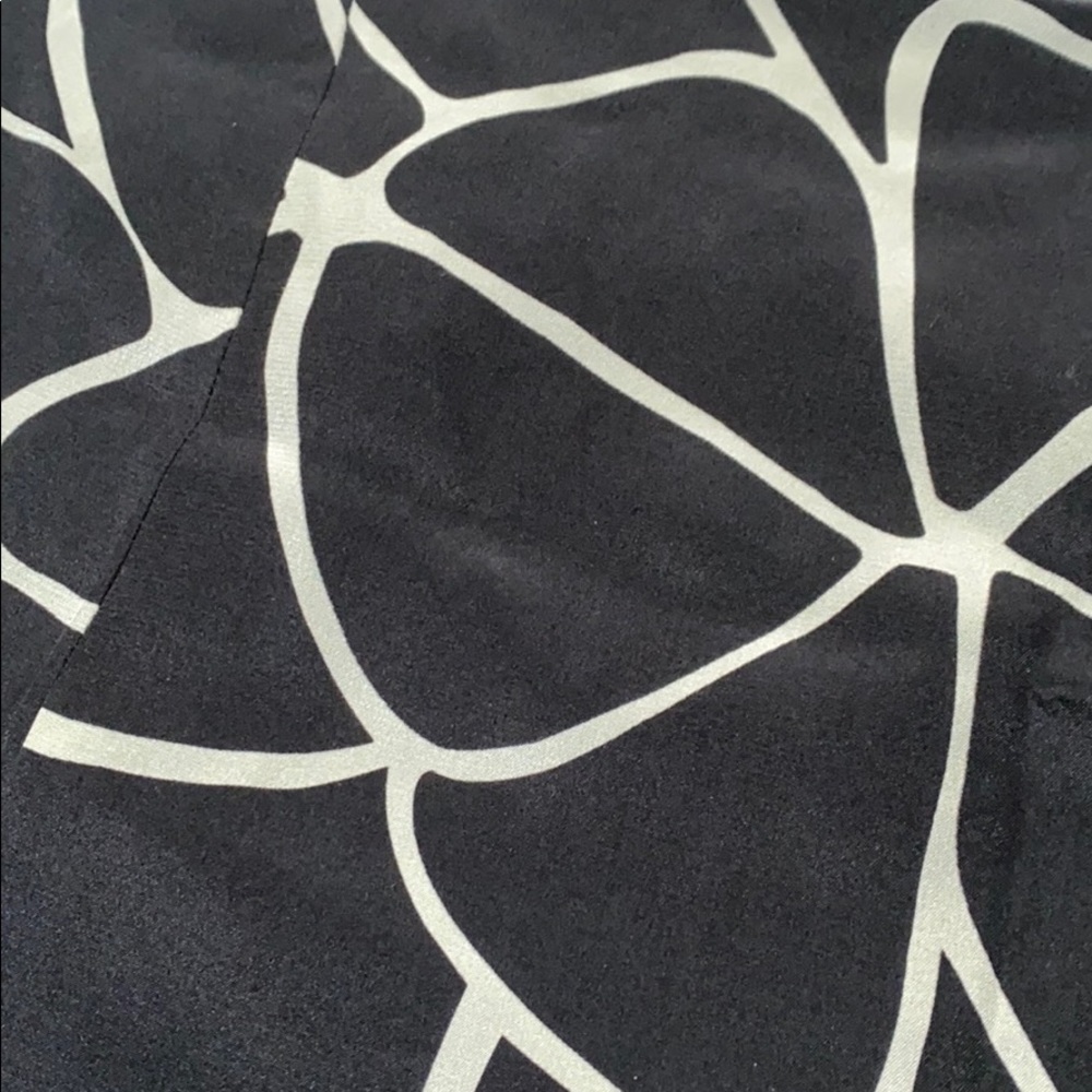 ANN TAYLOR skirt - Picture 3 of 4